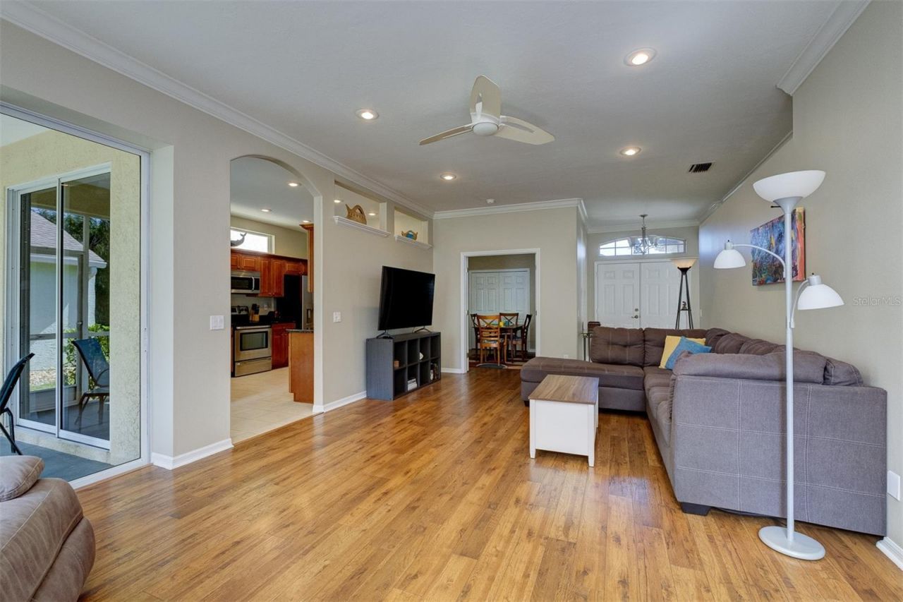 4429 Edinbridge Circle , Unit 35, Sarasota, FL 34235 Photo