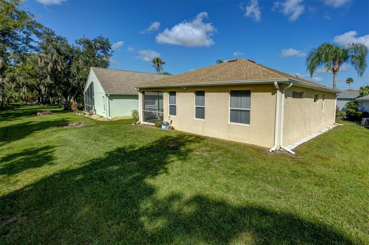 4429 Edinbridge Circle , Unit 35, Sarasota, FL 34235 Photo