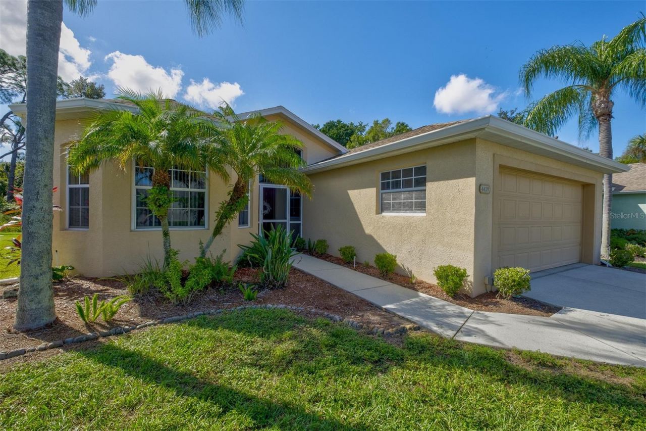 4429 Edinbridge Circle , Unit 35, Sarasota, FL 34235 Photo