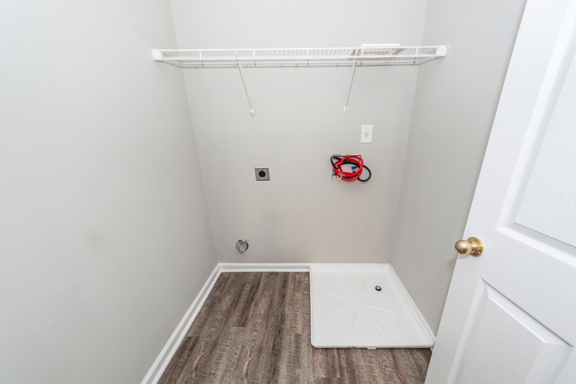 2424 Stadium Drive Photo 28