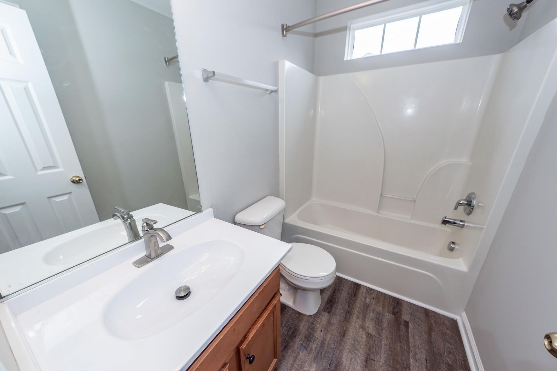 2424 Stadium Drive Photo 36