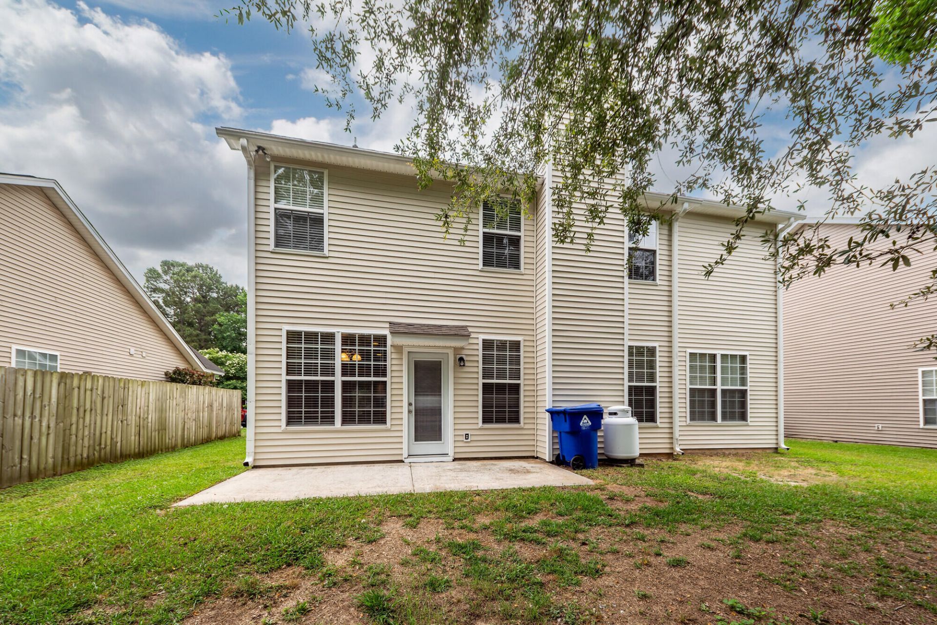 2424 Stadium Drive Photo 49