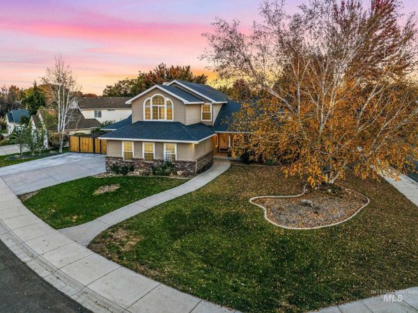 1281 E Beagle St., Meridian, ID 83642