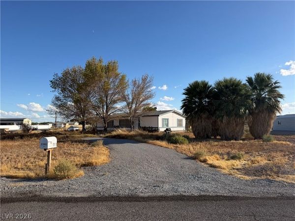 2391 Shadow Mountain Street , Pahrump, NV 89060