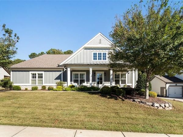 125 Waverly Drive , Alpharetta, GA 30004