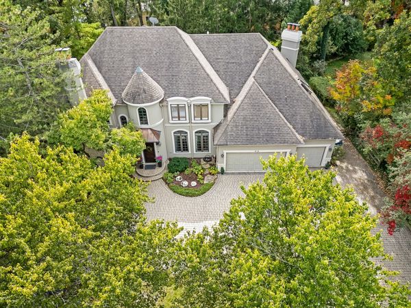 Hinsdale, IL 60521