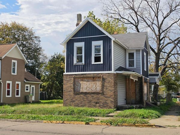 1001 Clifton Avenue, Springfield, OH 45505