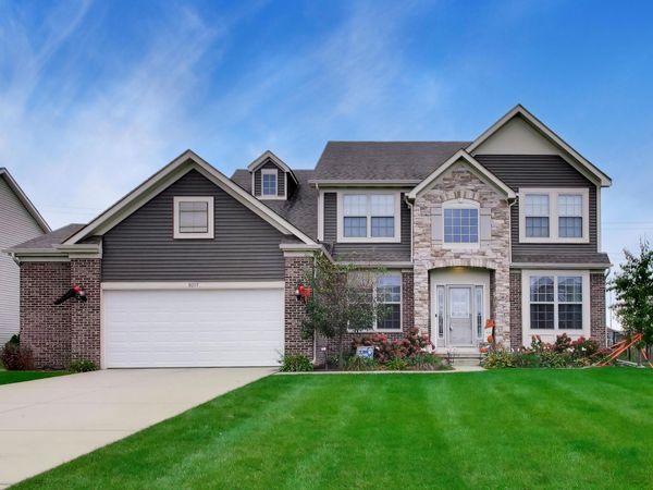 8097 W 102nd Avenue , St. John, IN 46373