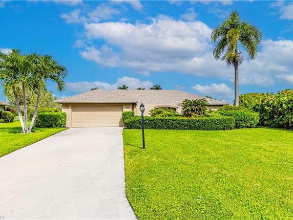 108 Payne CT, NAPLES, FL 34112