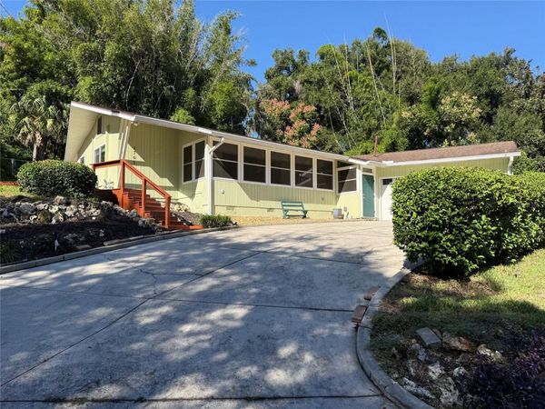1765 HILLTOP DRIVE , MOUNT DORA, FL 32757