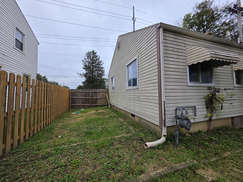1103 S James Road, Columbus, OH 43227 Photo 20