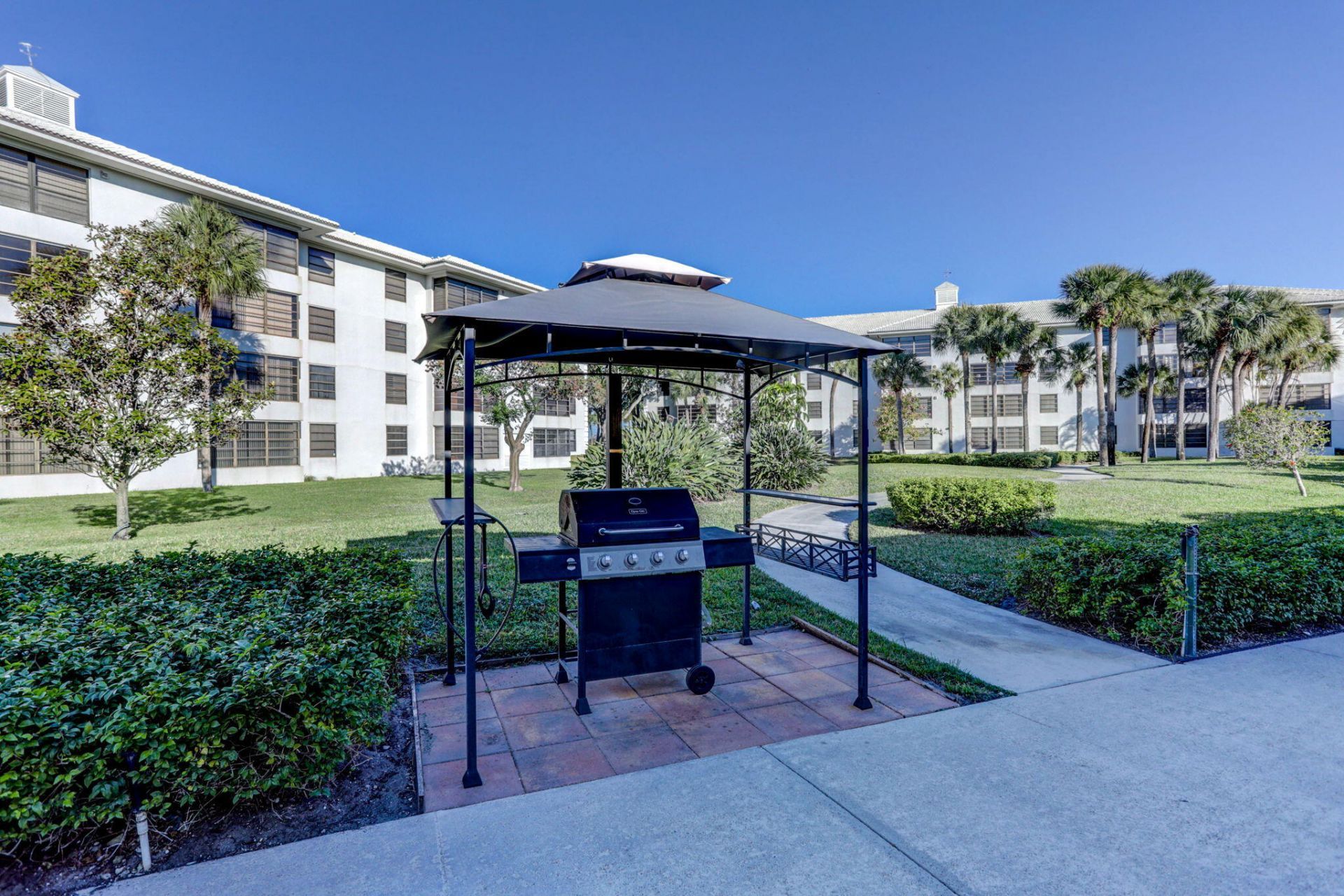 3626 Whitehall Drive, Unit 306, West Palm Beach, FL 33401 Photo