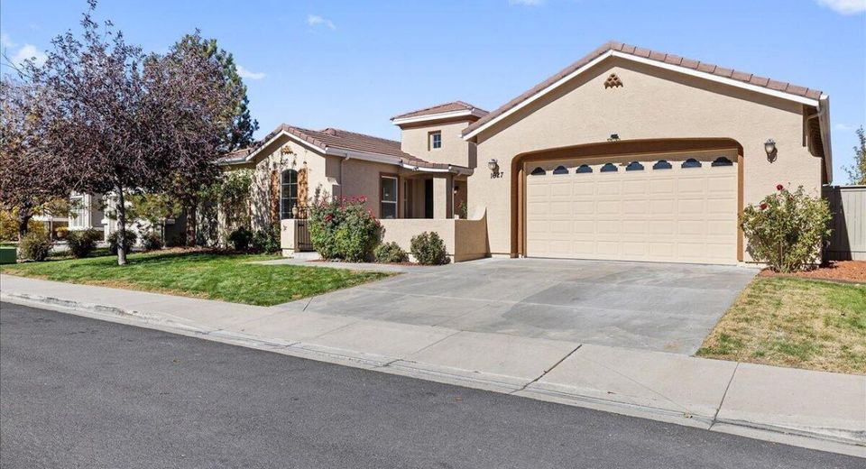 1627 Gemtown Drive, Reno, NV 89521 Photo