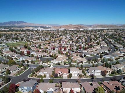 1627 Gemtown Drive, Reno, NV 89521 Photo