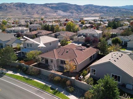 1627 Gemtown Drive, Reno, NV 89521 Photo