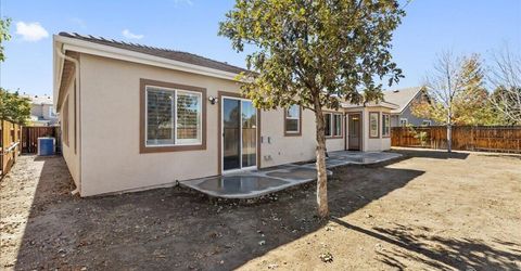 1627 Gemtown Drive, Reno, NV 89521 Photo