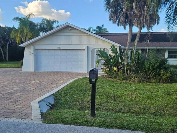 1726 FOSSIL DRIVE , ENGLEWOOD, FL 34223