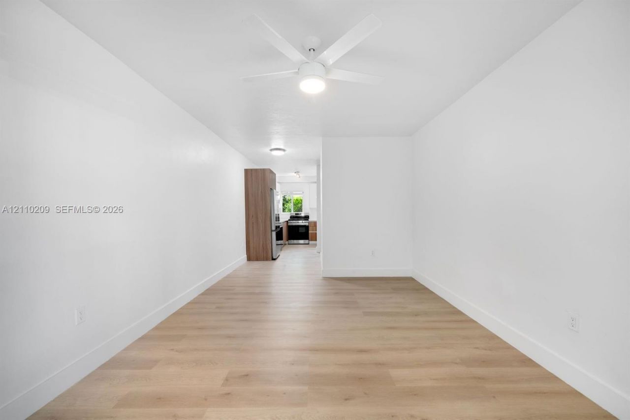 1035 9th St, Unit 20, Miami Beach, FL 33139 Photo