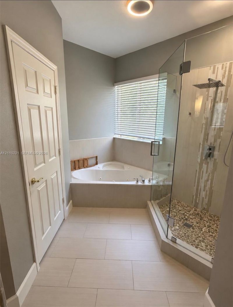 8943 SW 206th St, Cutler Bay, FL 33189 Photo