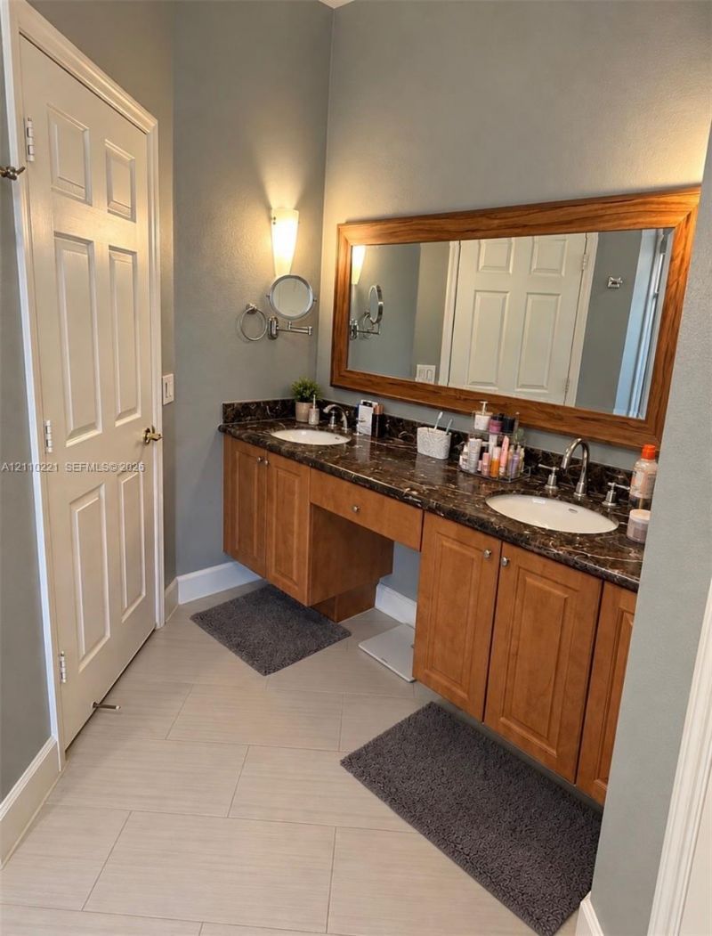 8943 SW 206th St, Cutler Bay, FL 33189 Photo