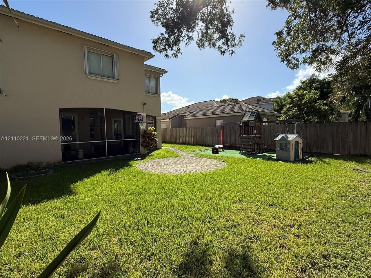 8943 SW 206th St, Cutler Bay, FL 33189 Photo