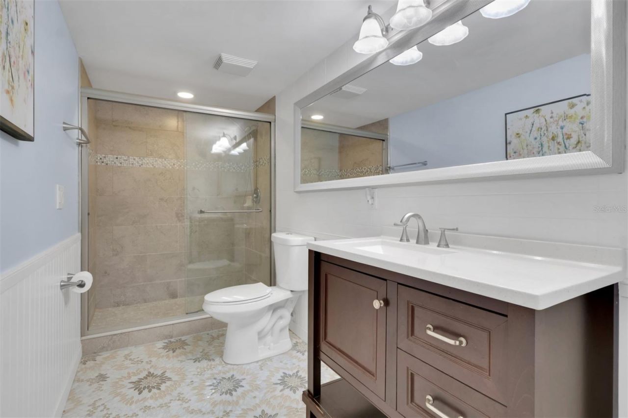 180 Cypress Way E, Unit C218, Naples, FL 34110 Photo