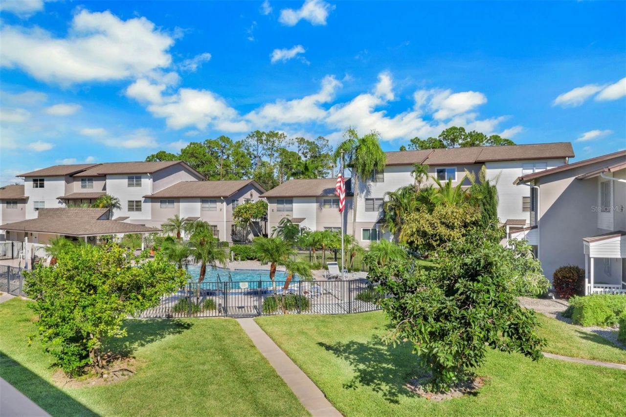 180 Cypress Way E, Unit C218, Naples, FL 34110 Photo
