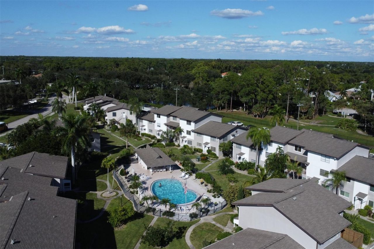 180 Cypress Way E, Unit C218, Naples, FL 34110 Photo