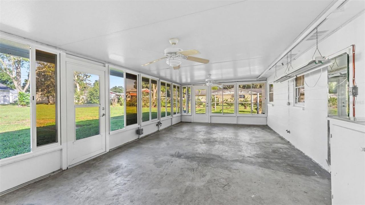 6739 Farris Drive, Lakeland, FL 33811 Photo