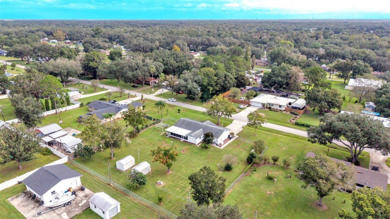 6739 Farris Drive, Lakeland, FL 33811 Photo