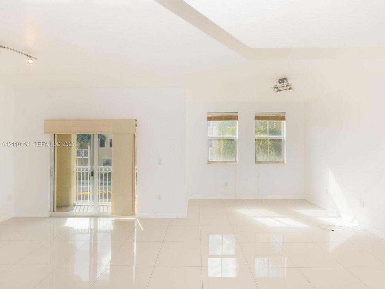 8999 NW 107 Ct , Unit 218-1, Miami, FL 33178 Photo