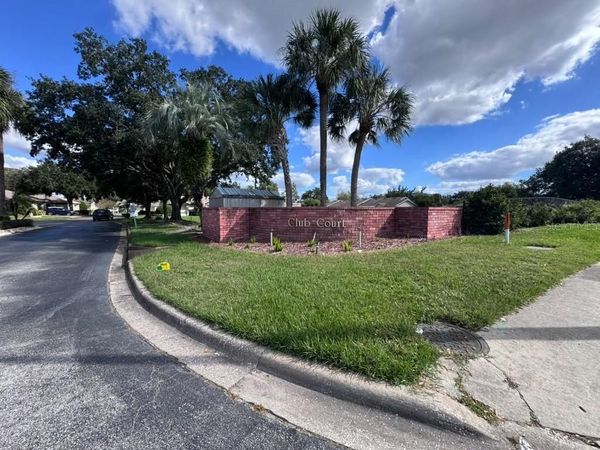 13333 LAVER LANE , ORLANDO, FL 32824