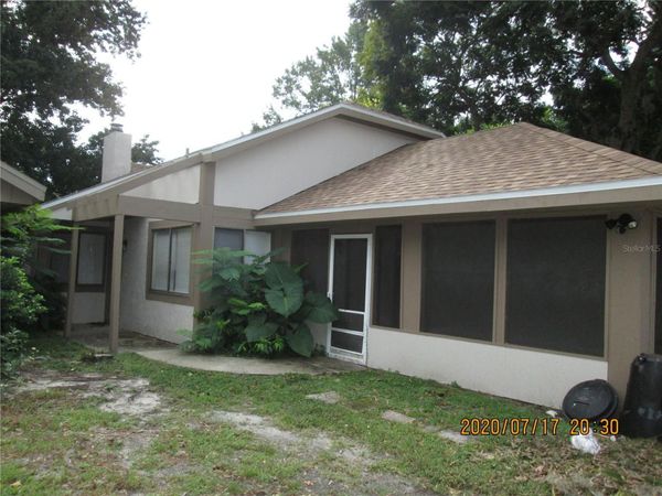 704 CASTLEWOOD DRIVE , WINTER SPRINGS, FL 32708