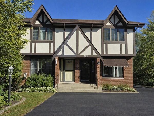 723 Wellington Drive , Dyer, IN 46311