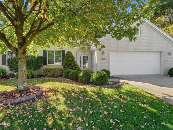 4387 S Watercrest Drive, Toledo, OH 43614