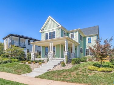412 LOCHLYN HILL DR, Charlottesville, VA 22901
