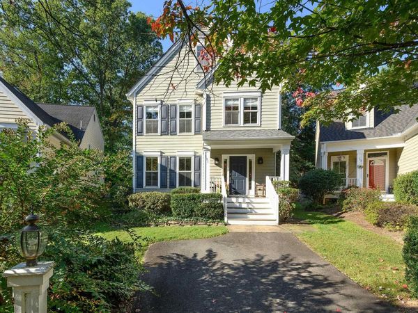 111 AMHERST COMMONS, Charlottesville, VA 22903