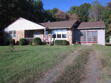 1138 THOMAS JEFFERSON PKWY, Palmyra, VA 22963