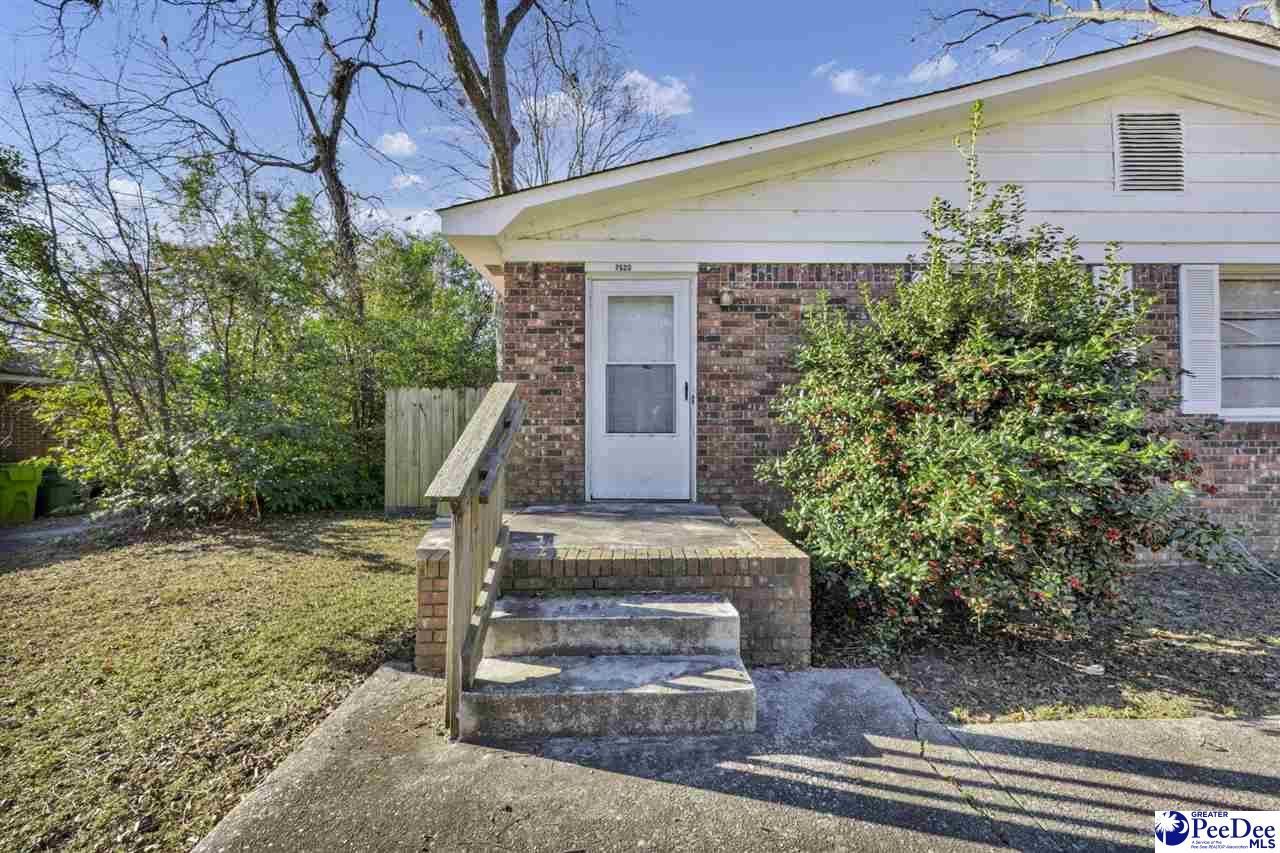 7520 Pell Street Photo 12