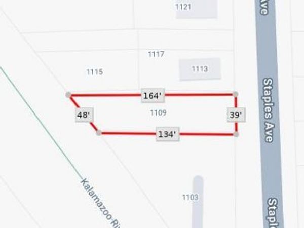 1109 Staples Avenue, Kalamazoo, MI 49007