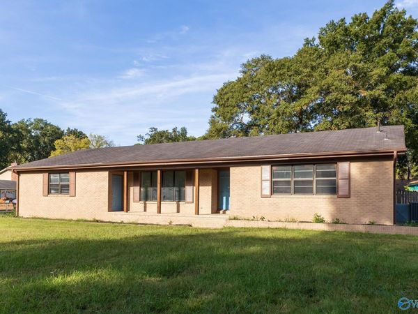 1313 Fletcher Avenue SW, Decatur, AL 35601