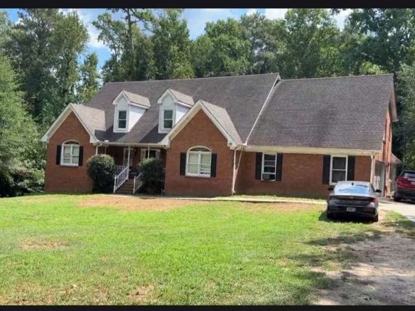 2628 Temple Johnson Road, Snellville, GA 30039