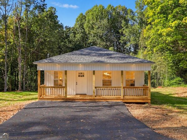 420 Parkway Drive, Toccoa, GA 30577