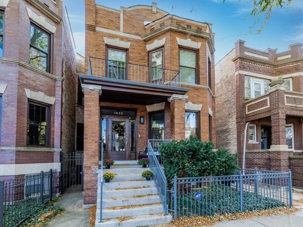 1633 W Winona Street , Chicago, IL 60640