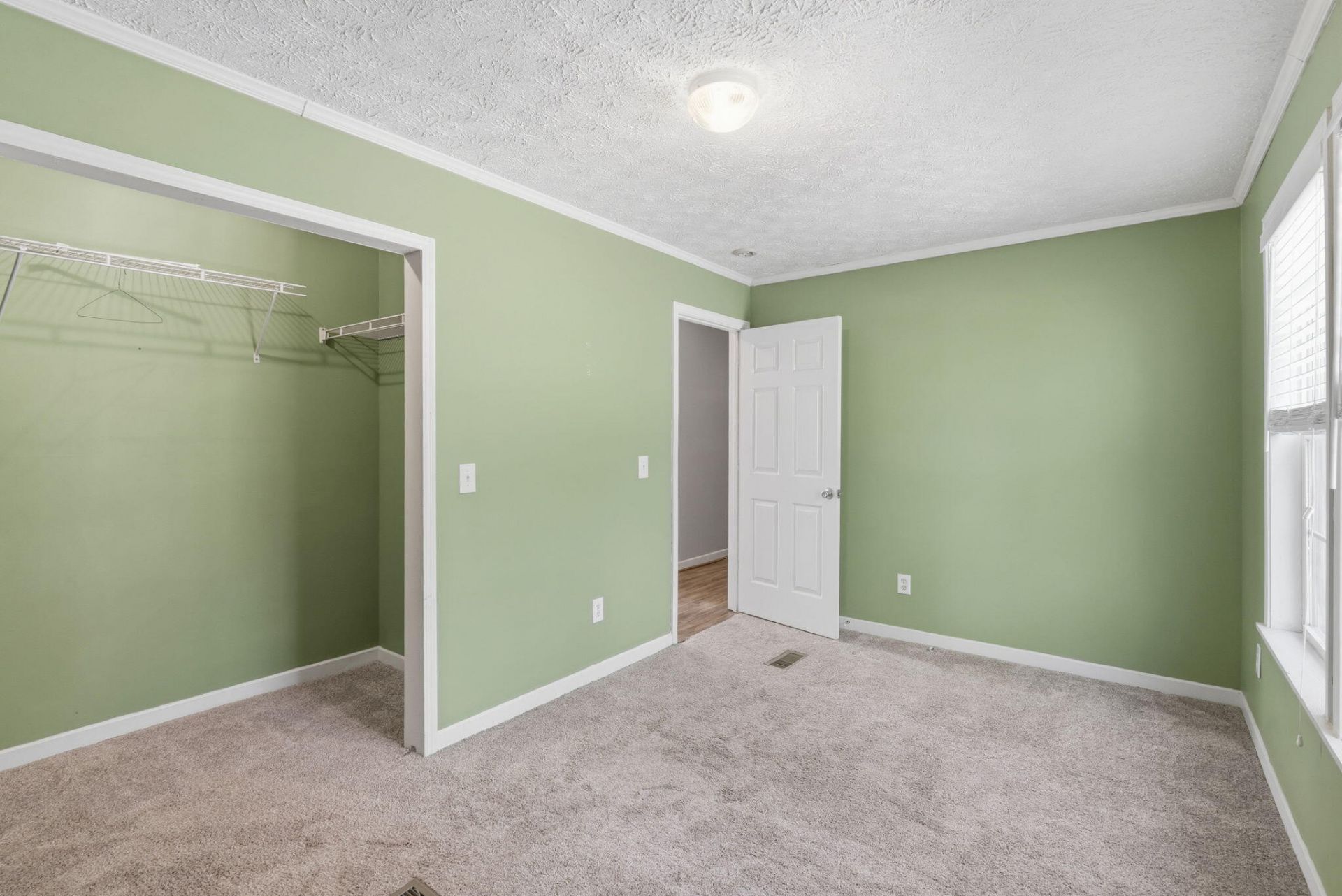 9028 Timber Street Photo 23