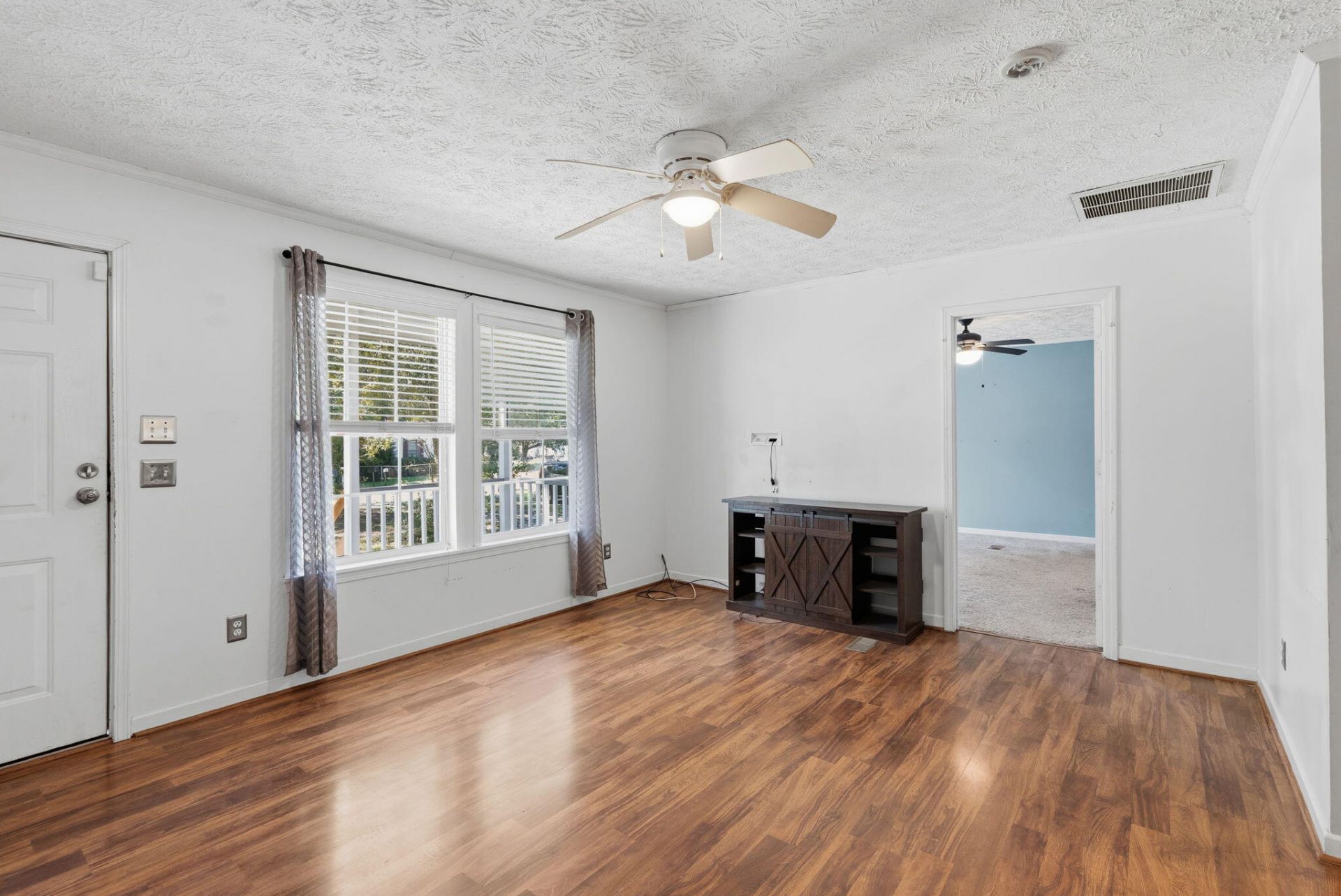 9028 Timber Street Photo 6