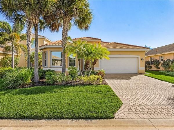 11221 Sparkleberry DR, FORT MYERS, FL 33913