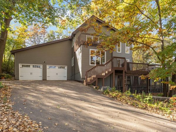 10294 Oak Shore Drive , Lakeville, MN 55044