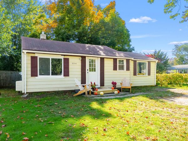 2206 Eckener, Portage, MI 49002