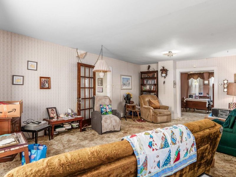 157 N Market Street N, Martinsburg, OH 43037 Photo 6